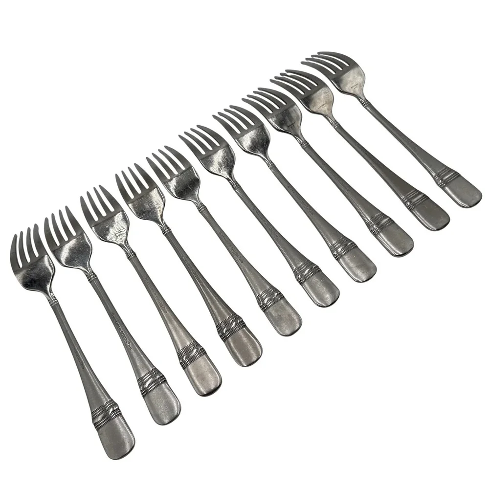 Heirloom by Oneida Dinner Fork Set of 10 Pieces 8 Inch Stainless Flatware 18/10